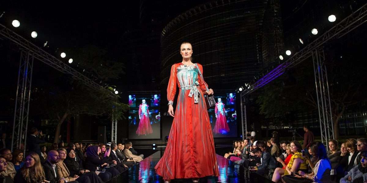 fashion-show-g34d745829_1920 Catwalk for a fashion show