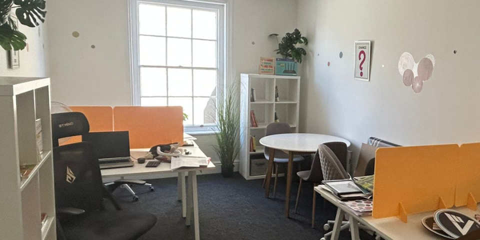 Image of our new hot desk room with the Ascentant Accountancy logo at the top and the words ‘We’re in’